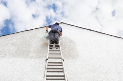 Peinture extérieure à Écaquelon — façades et ravalement